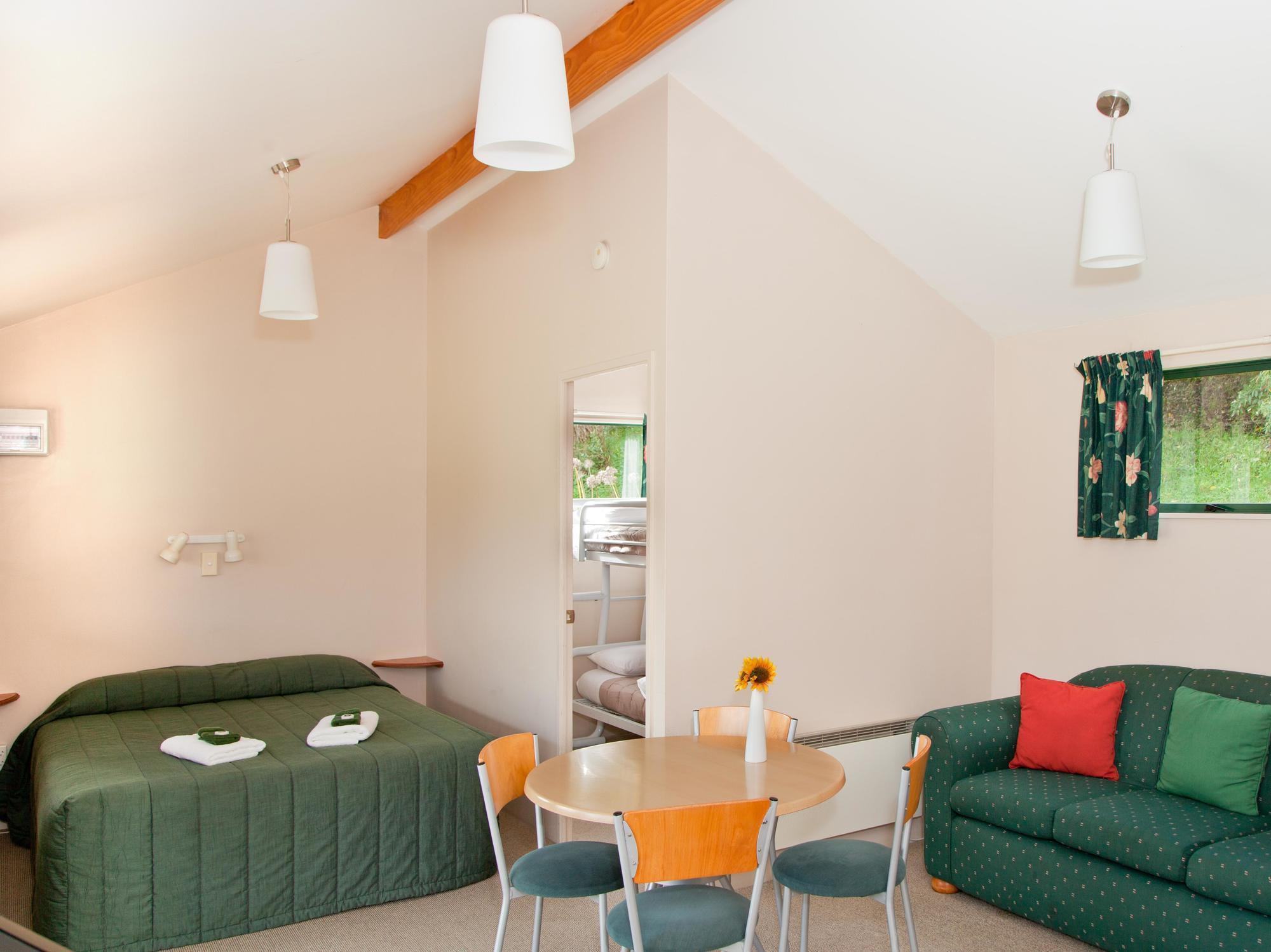 Waitomo Top 10 Holiday Park Cavernas de Waitomo Exterior foto