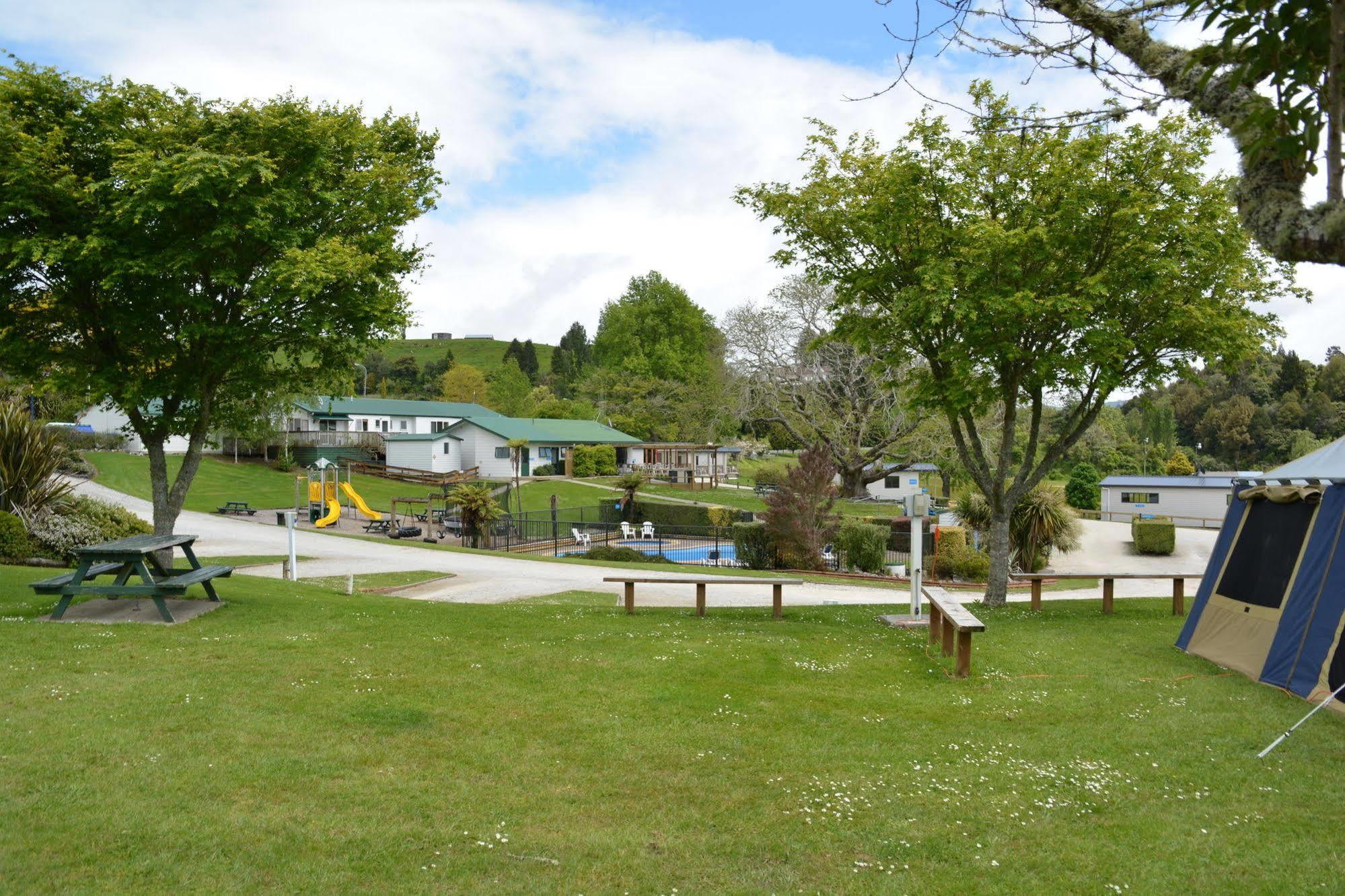 Waitomo Top 10 Holiday Park Cavernas de Waitomo Exterior foto