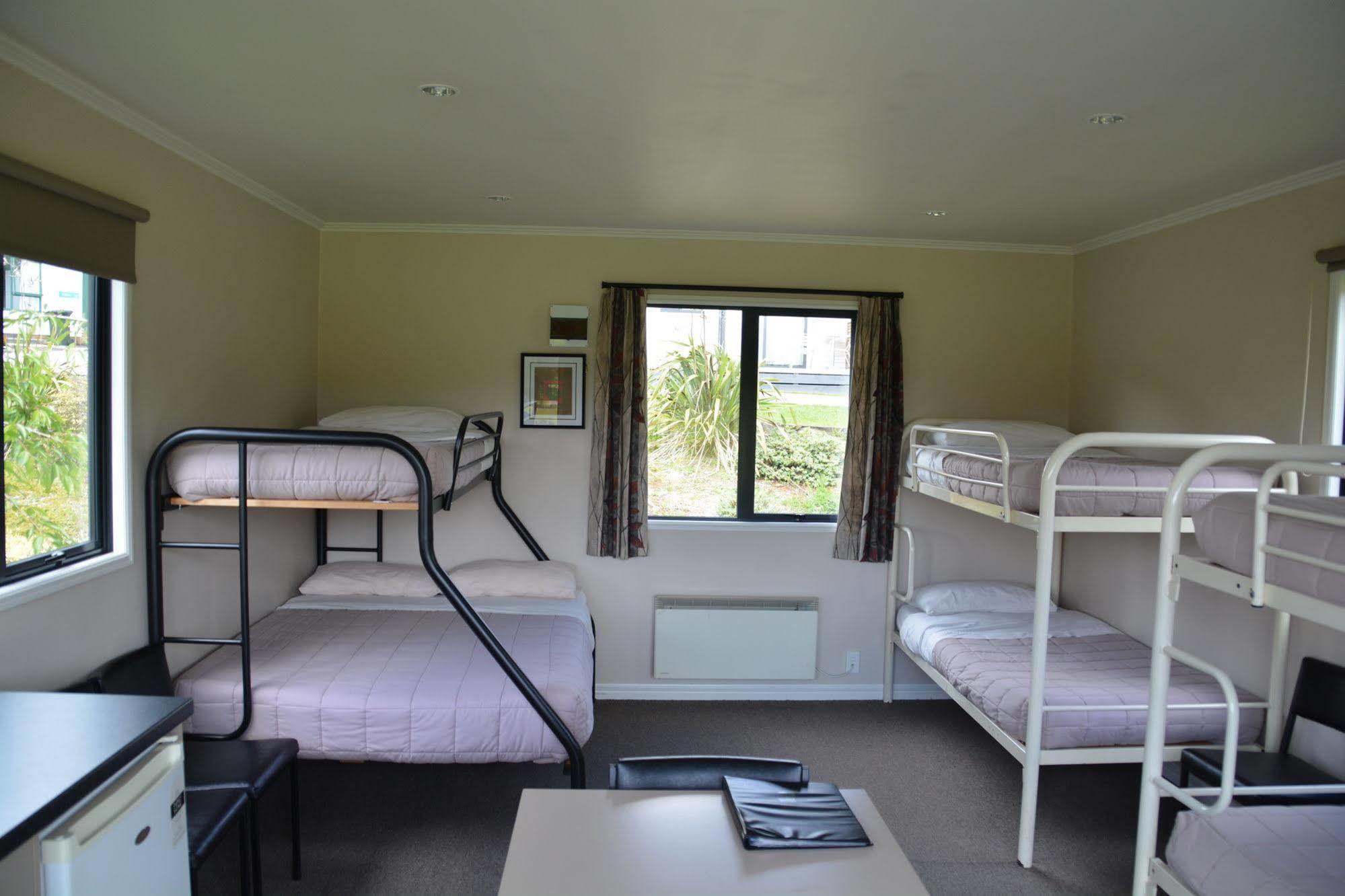 Waitomo Top 10 Holiday Park Cavernas de Waitomo Exterior foto