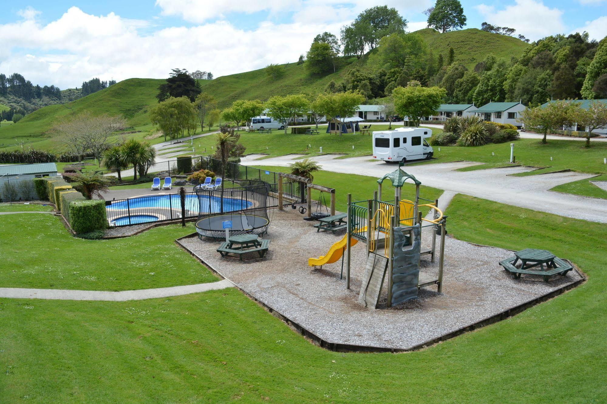Waitomo Top 10 Holiday Park Cavernas de Waitomo Exterior foto