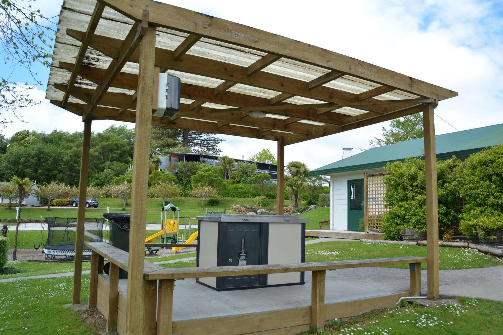 Waitomo Top 10 Holiday Park Cavernas de Waitomo Exterior foto